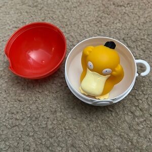 Pokemon Psyduck #54 Poke Ball Container Mini Figurine Toy Vintage Hasbro 90s Y2K